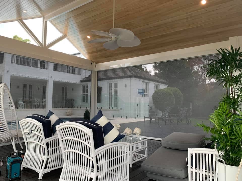 Outdoor blinds